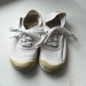Keen girls sneakers